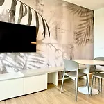Sun Village-Nuovissimo Appartamento in Residence con piscina -Lido di Jesolo Piazza Aurora